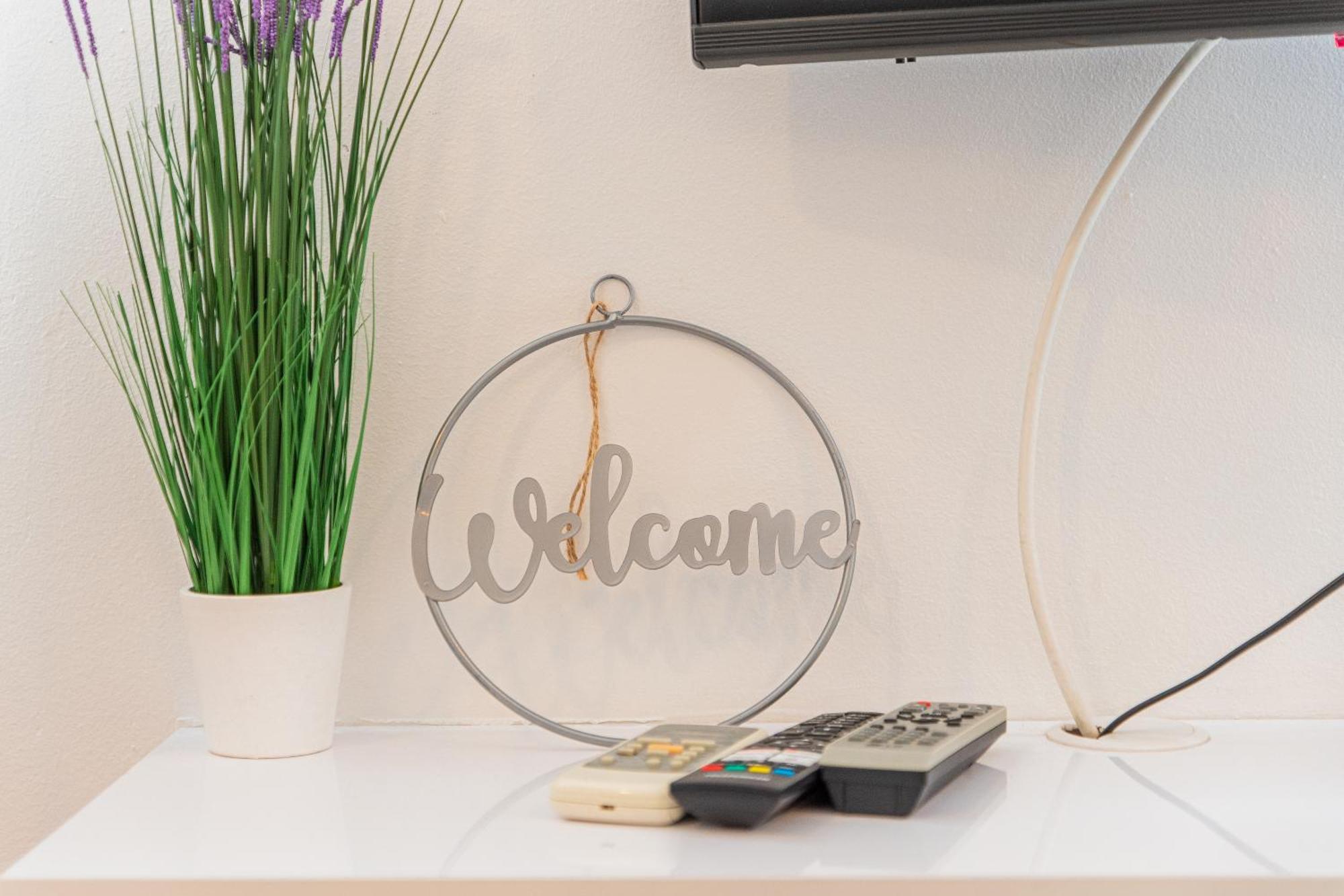 Flexible Selfcheckins 97 - Zagreb - Garden - Parking- Loggia - 2 Bedrooms Zewnętrze zdjęcie