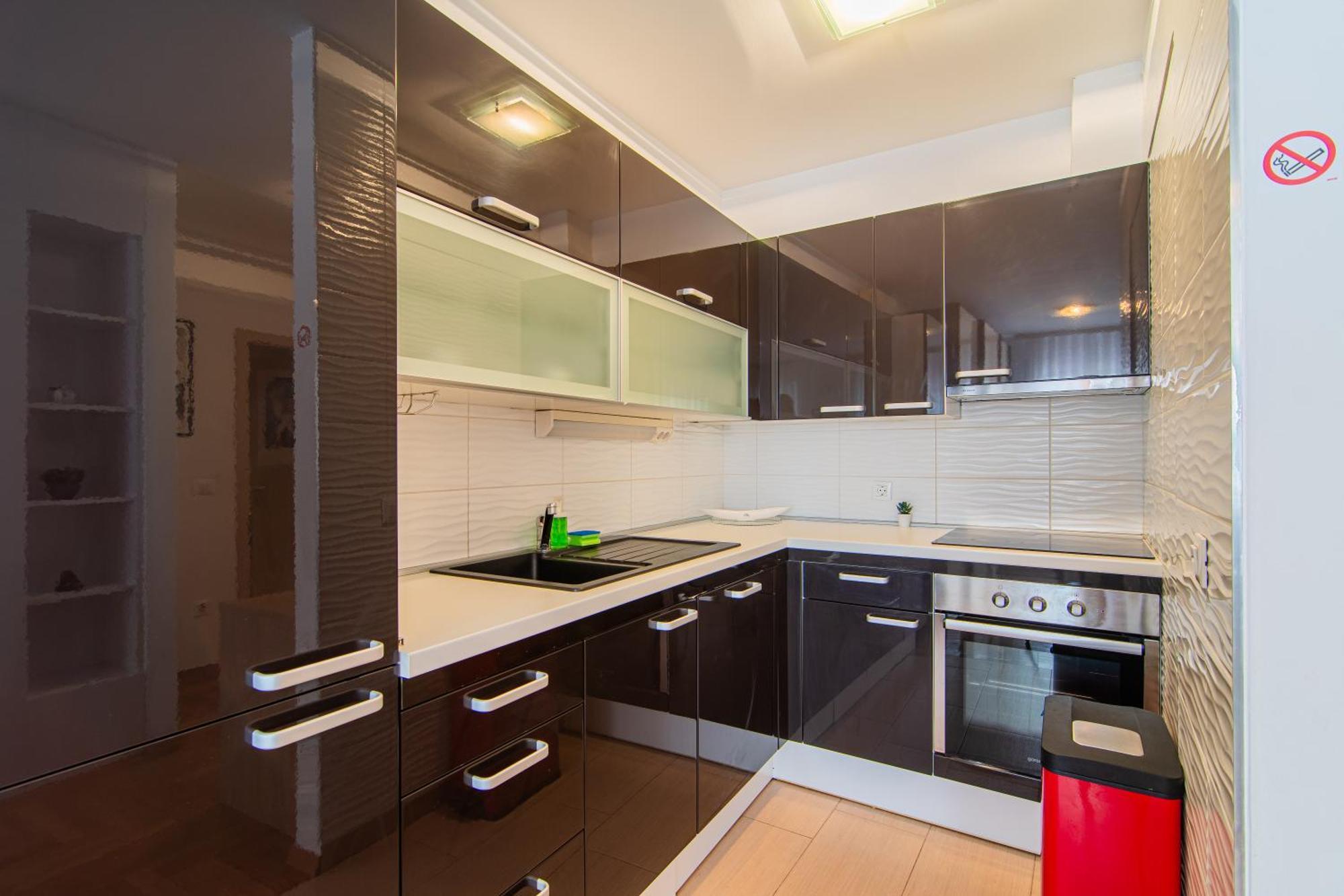 Flexible Selfcheckins 97 - Zagreb - Garden - Parking- Loggia - 2 Bedrooms Zewnętrze zdjęcie